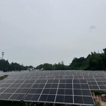 Sistema di montaggio solare a terra in acciaio da 4,5 MW